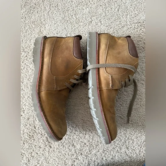 Men’s Clarks Size 10.5 - Picture 4 of 8